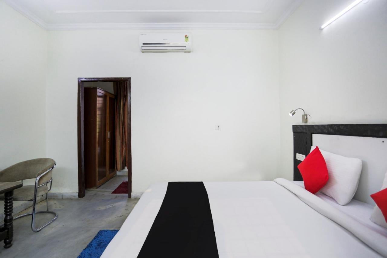 Capital O The Nest Expo Near Pvr Ansal Plaza Greater Noida Otel Dış mekan fotoğraf