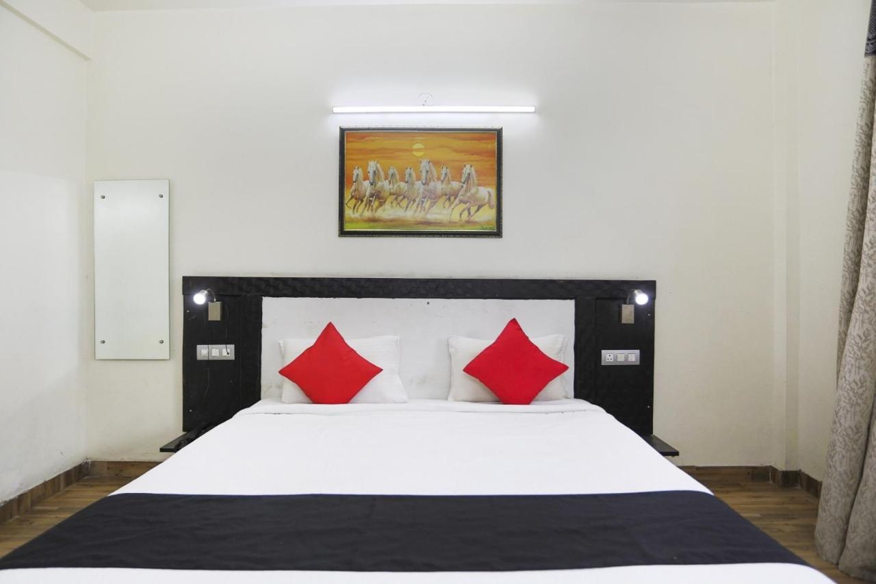 Capital O The Nest Expo Near Pvr Ansal Plaza Greater Noida Otel Dış mekan fotoğraf